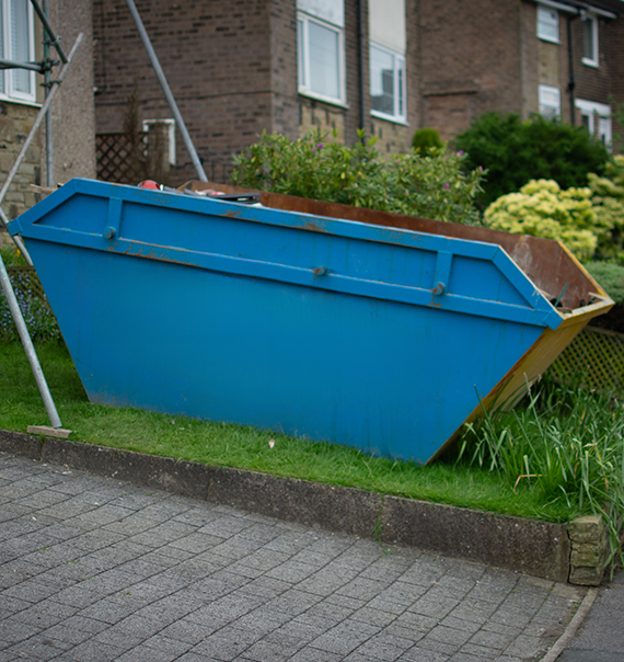 Maxi Skip Hire Sheffield for Renovations and Garden Waste
