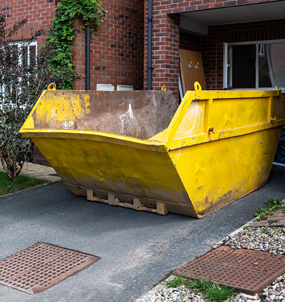 Affordable Midi Skip Hire Sheffield for Renovations